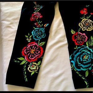 HP 🎉🎊🎈🌺 Cachè Vintage Black Embroidered Beaded Sequins Dress Pants Size 6